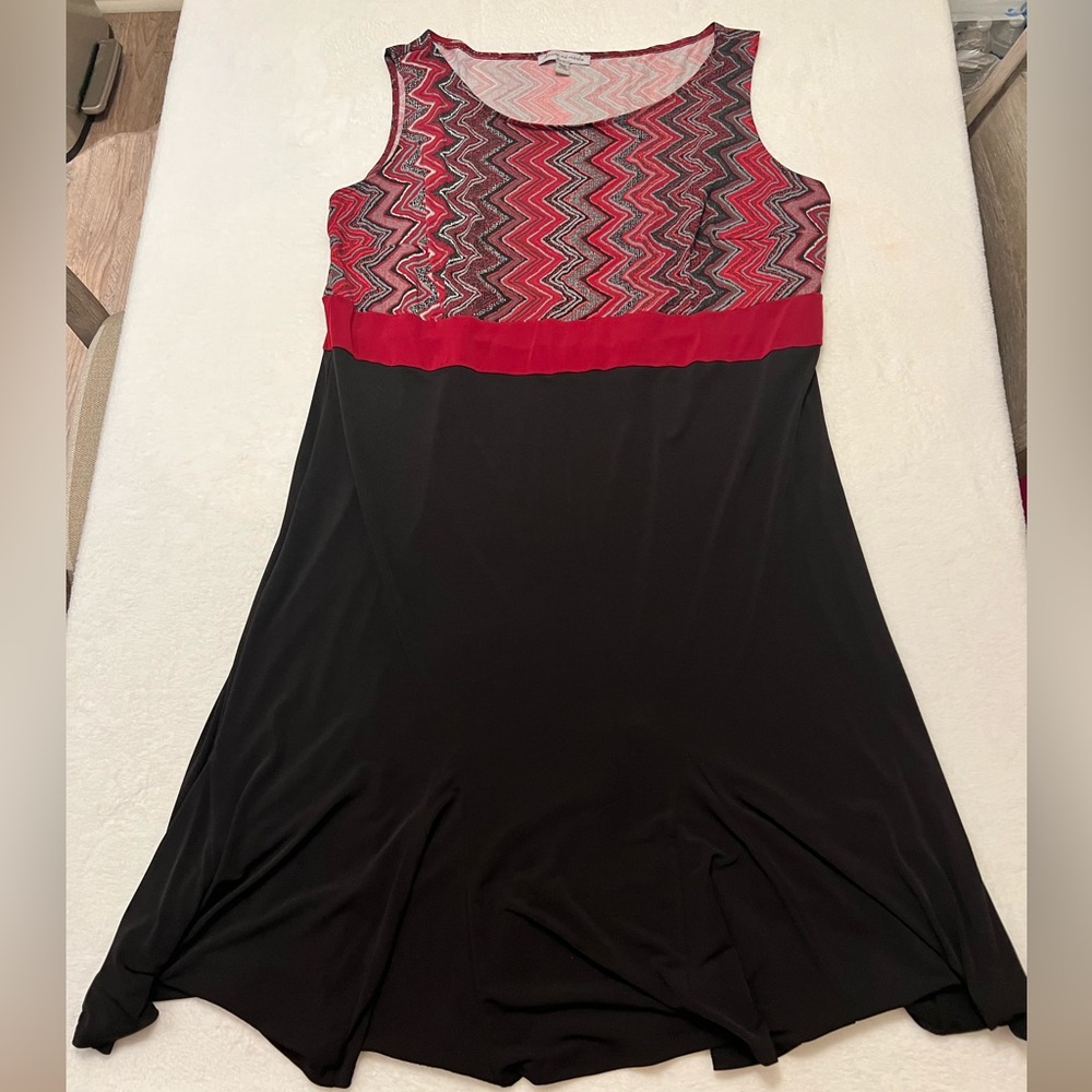 Danny and Nicole Black and Red Dress size 22W